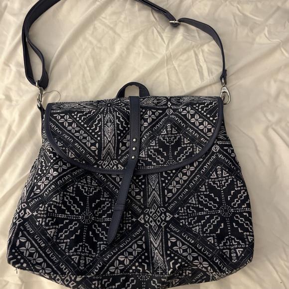 Crown Vintage Accessories Dsw Crown Vintage Convertible Backpack